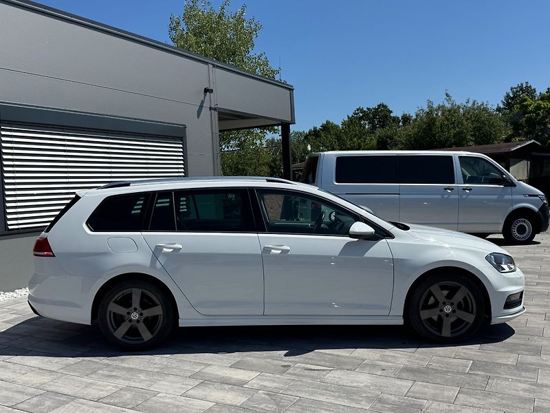 Volkswagen Golf (2016) R-line 1.6TDI 81kW - fotka 4 z 28