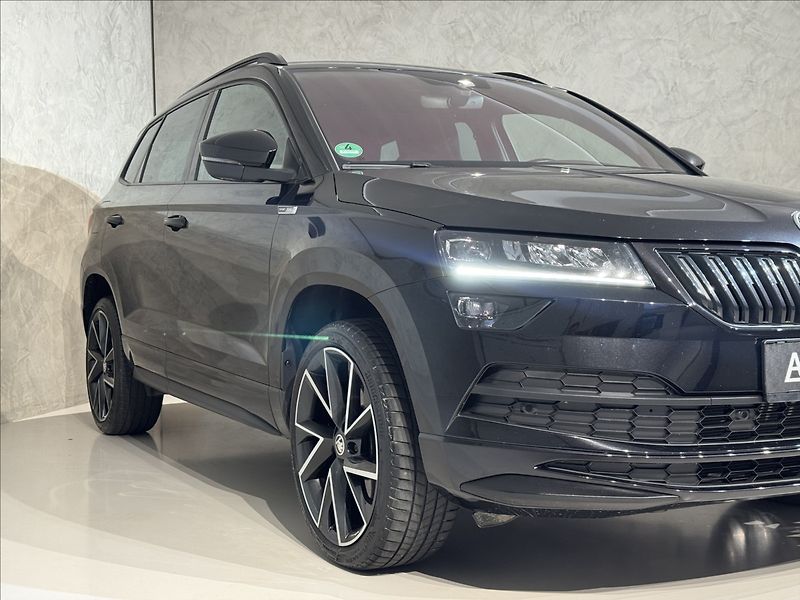 Škoda Karoq 1,5 TSi  DSG Sportline Kessy L - fotka 5 z 49