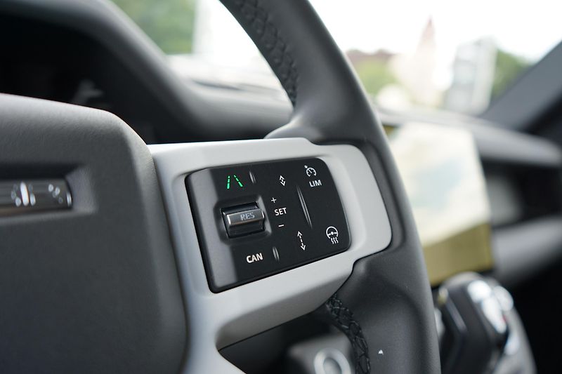 Land Rover Defender (2026) 110 3,0 S D200 - fotka 21 z 35
