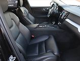Volvo V60 (2018) D3 2.0, Automat, Serv.kniha - náhled 9