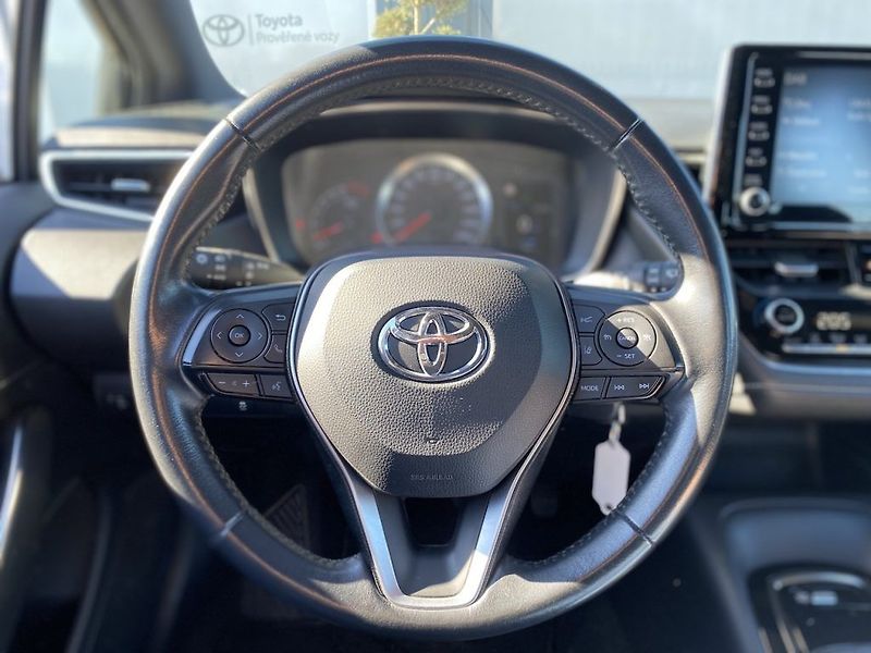 Toyota Corolla 1.2iT, ČR-1m, Comfort, DPH - fotka 15 z 30