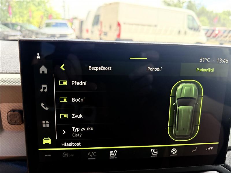 Dacia Duster 1,2 TCe POŠKOZENÁ LEVÁ STRANA - fotka 22 z 33