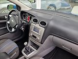 Ford Focus 1,6 TDCi NOVÉ TURBO VELKÝ SERV - náhled 15