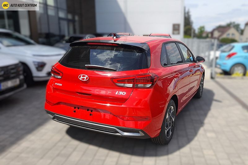 Hyundai i30 (2026) 26 HB 1,0 T-GDI MT GO CZECH - fotka 10 z 10