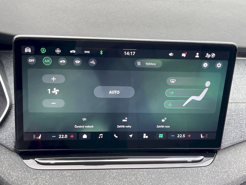 Škoda Octavia (2025) Top Selection 1.5 TSI e-TEC 11 - fotka 19 z 35