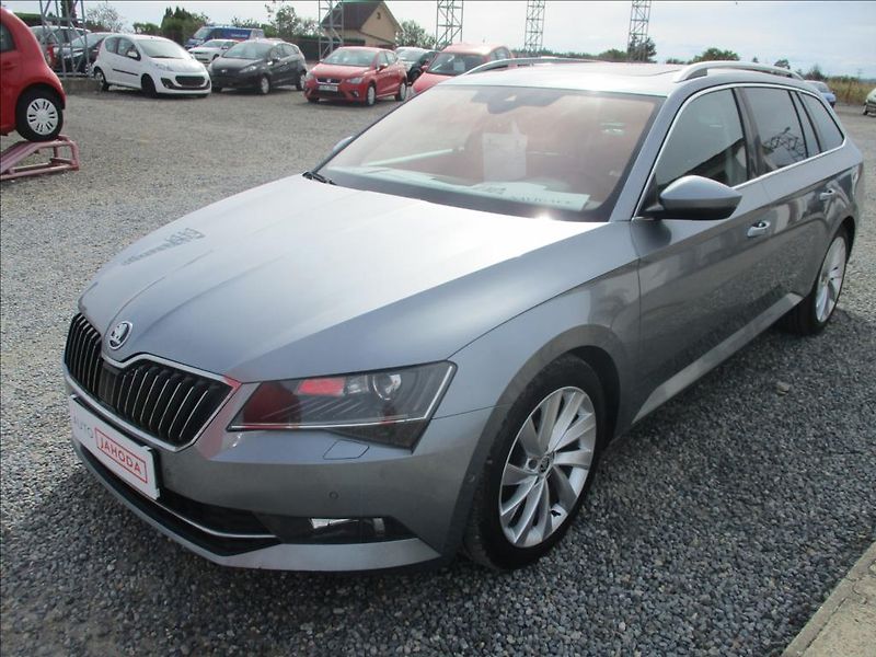 Škoda Superb 2,0 TDi,L&K,PANORAMA,DPH,CZ, - fotka 3 z 50