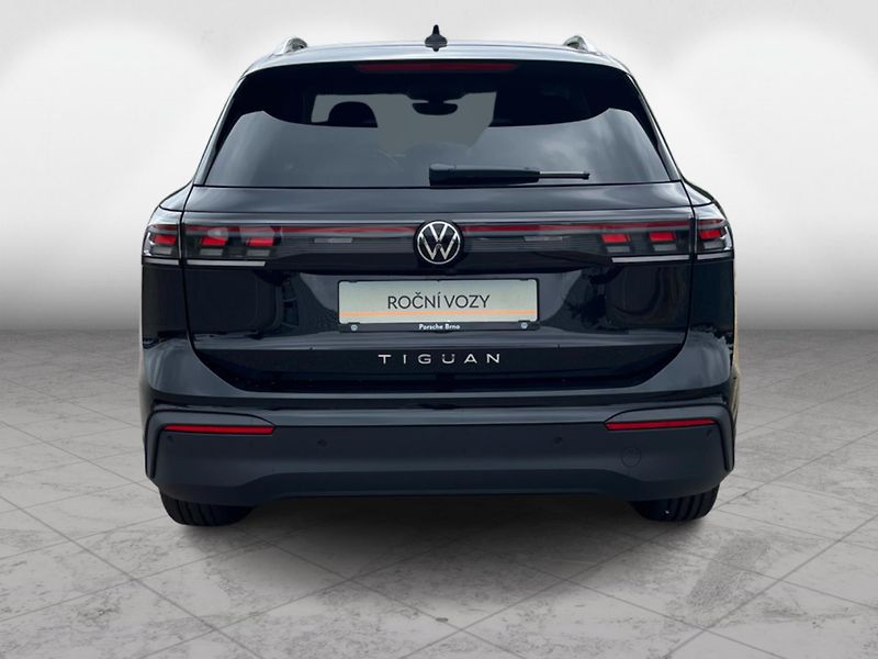 Volkswagen Tiguan 2.0TDI 7DSG 110kW PEOPLE - fotka 7 z 23