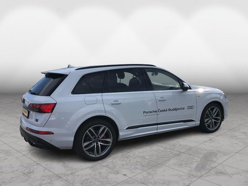 Audi Q7 3,0 TDI Quttro - fotka 2 z 30
