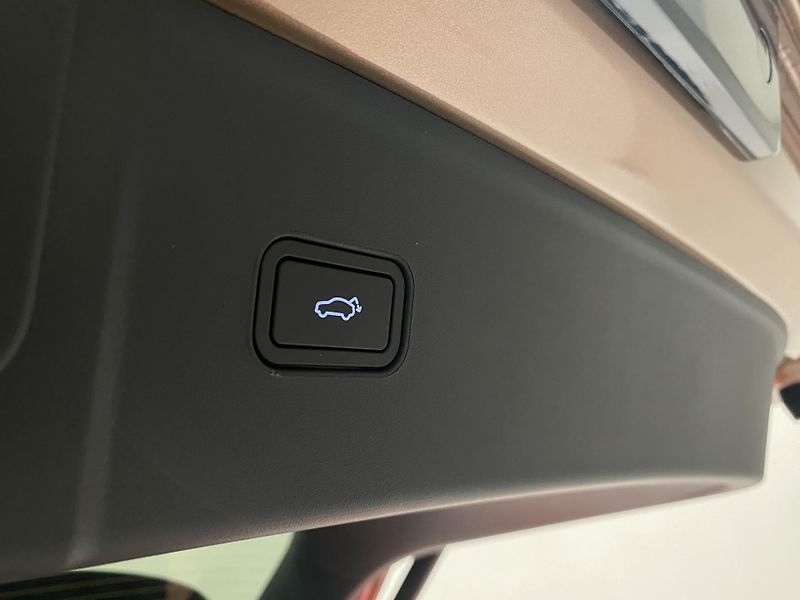 Lynk & Co 08 (2025) MORE PHEV - fotka 29 z 72