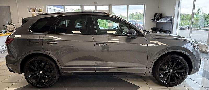 Volkswagen Touareg (2021) R-Line , první majitel,  - fotografie inzerátu