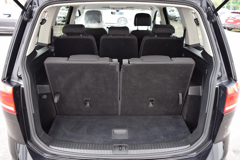 Volkswagen Touran (2017) 1.4TSI 110kw CLBMT 7MÍST TAŽNÉ - fotka 9 z 50