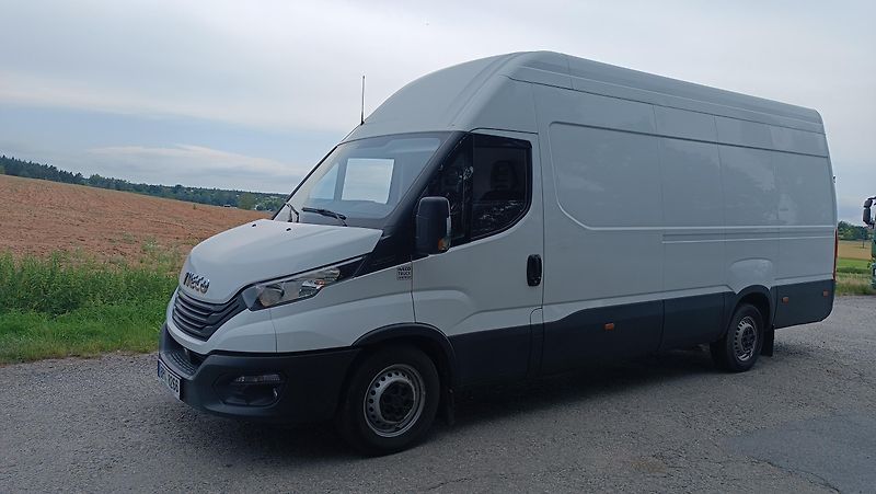 Iveco Daily 35S16V 78t km !! 16m3 klima - fotka 2 z 19