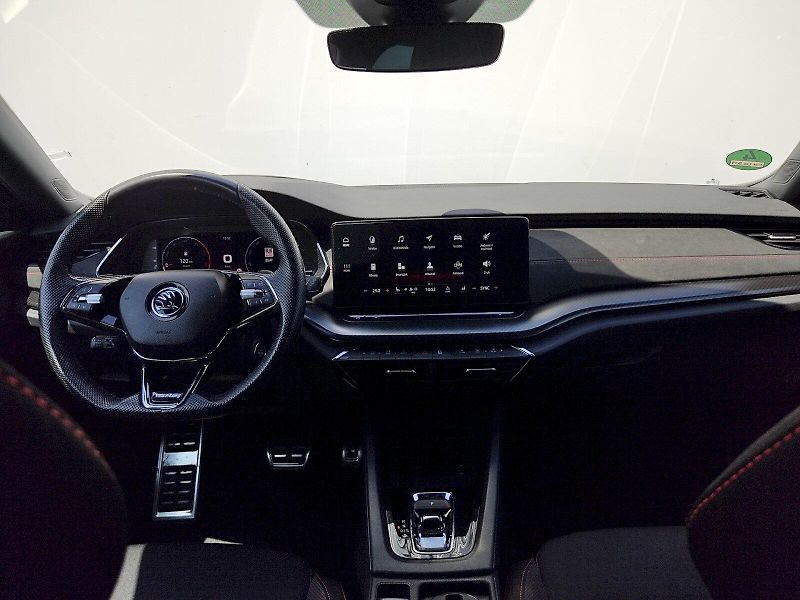 Škoda Octavia (2023) Combi RS 2,0 Tdi 147 Kw DSG - fotka 5 z 38