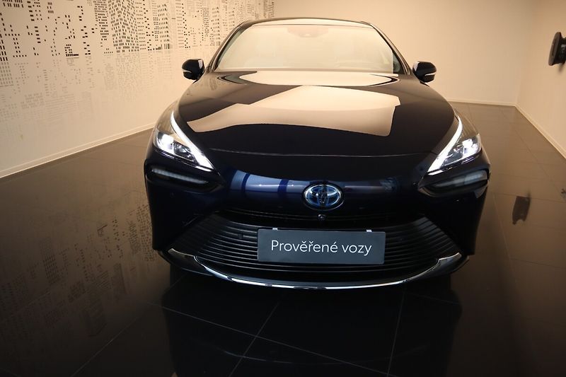 Toyota Mirai FCEV (182 k) Executive VIP Whi - fotka 3 z 17