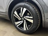 Volkswagen Touareg 3,0 HUD MASÁŽ NZTOP ČR ZÁRUKA - náhled 47