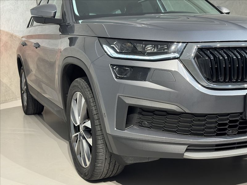 Škoda Kodiaq 2,0 TDi  DSG 4x4 Tour Virtual - fotka 5 z 46