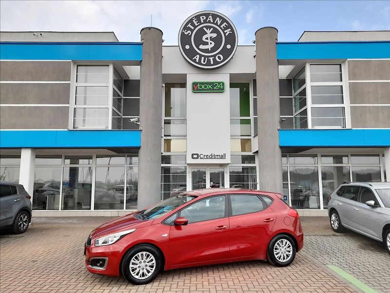 Kia Ceed 1,6 GDi Comfort - fotografie inzerátu