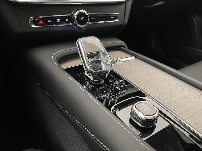 Volvo V90 CC B4 AWD ULTIMATE AUT  - fotka 27 z 62