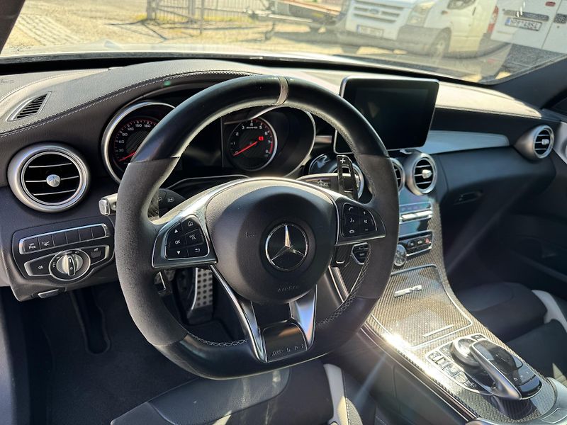 Mercedes-Benz Třídy C (2017) C63S AMG V8 Biturbo REZERVACE - fotka 14 z 30