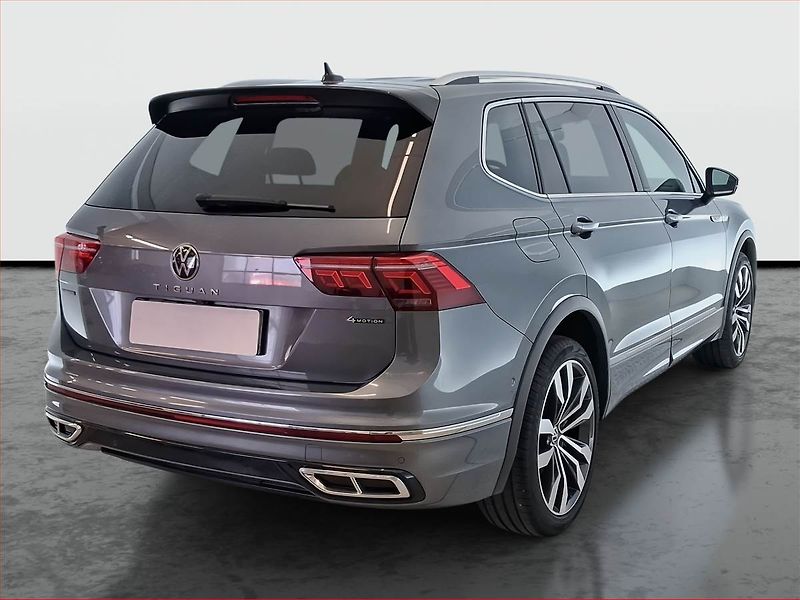 Volkswagen Tiguan (2024) 2.0 TSI - fotka 5 z 22