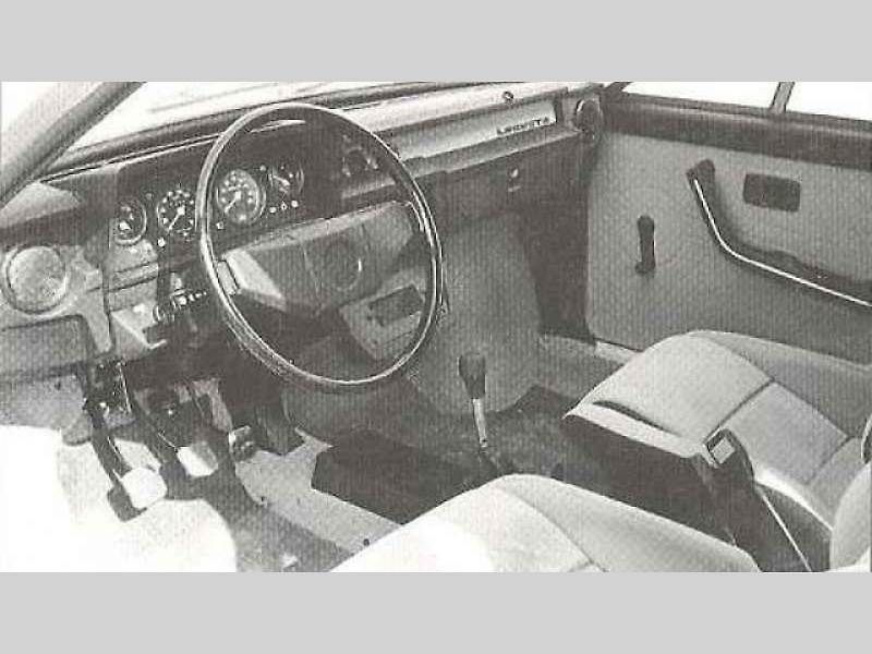BAZ Škoda 743 Locusta.