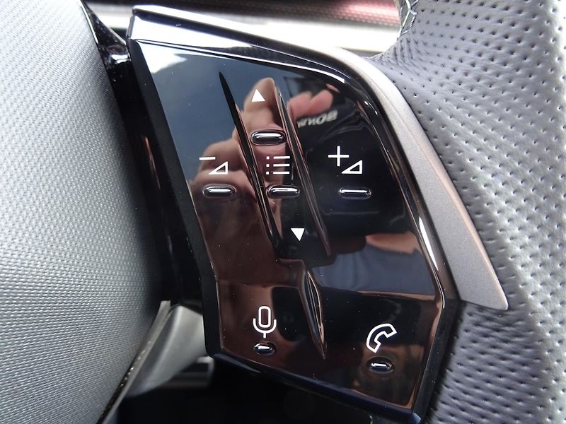Peugeot 5008 (2026) GT Hybrid 145k e-DCS6 - fotka 26 z 49