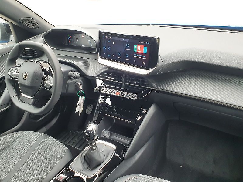 Peugeot 2008 (2026) ALLURE 1.2 T 100k MAN6* - fotka 16 z 17
