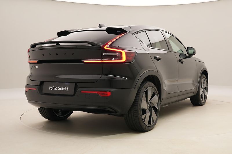 Volvo EC40 TWIN AWD BLACK EDITION ULTRA - fotka 13 z 68