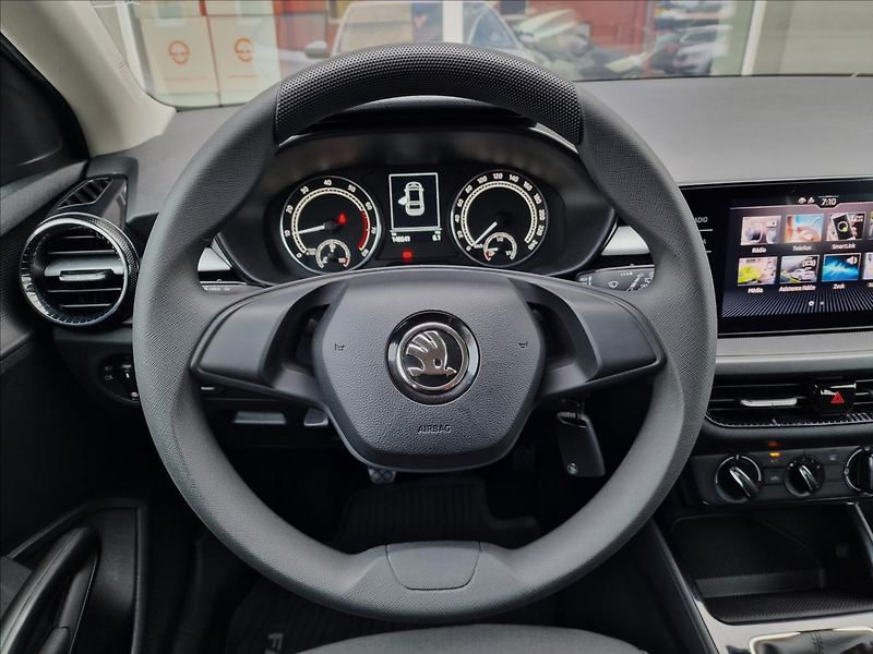 Škoda Fabia 1.0TSI Ambition,ČR,1.Majitel - fotka 20 z 50