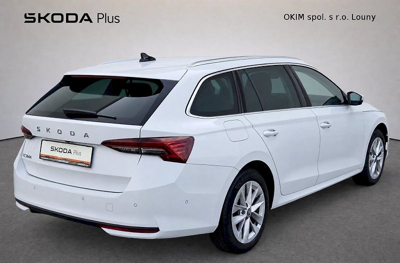 Škoda Octavia (2025) Combi Top Selection Business 1 - fotka 2 z 39