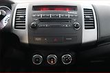 Mitsubishi Outlander (2012) 2.2 DI-D, 4X4, 7 míst, ČR - náhled 12