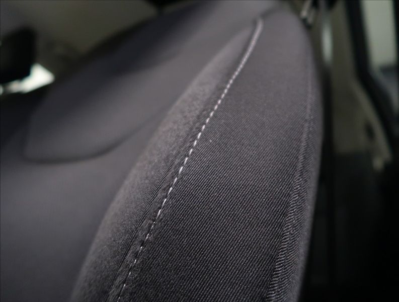 Ford S-MAX 2,0 EcoBlue NAVI KAMERA VÝHŘEV - fotka 37 z 46