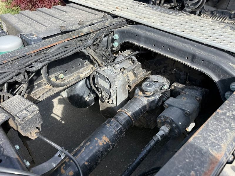 MAN TGX18.480 EURO 6 Hydraulika - fotka 14 z 20