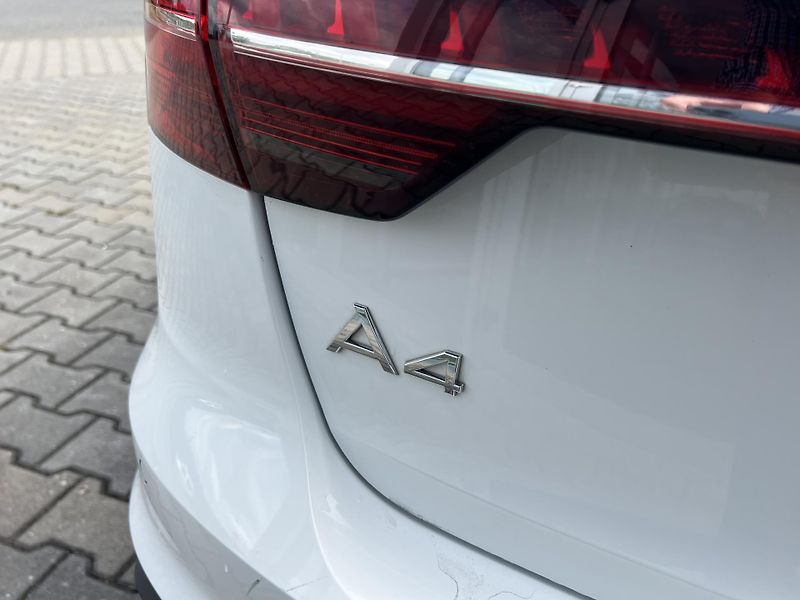 Audi A4 Avant (2022) 2.0 TDI - fotka 12 z 33