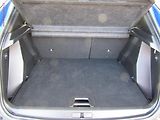 Peugeot 2008 (2021) 1.5 HDi, ČR, Allure, navi - náhled 7