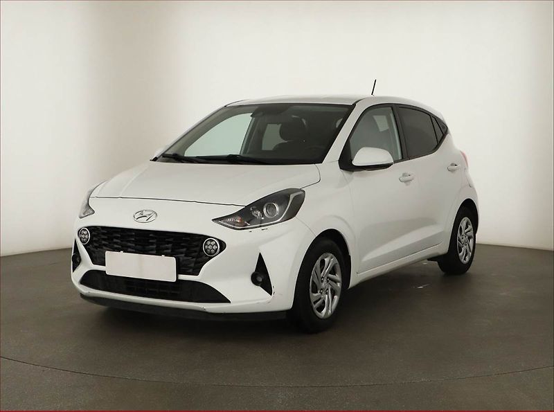 Hyundai i10 (2022) 1.0, Automat, ČR,1.maj - fotka 2 z 13
