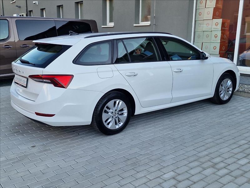 Škoda Octavia 2.0TDI Ambition, ČR,1.Majitel - fotka 11 z 50