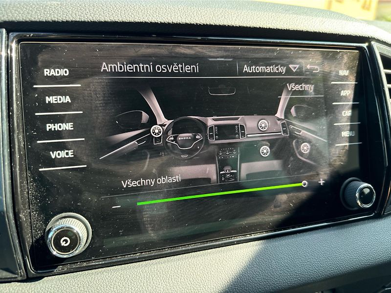 Škoda Karoq Sportline 2,0 TDI 110 kW 7-stu - fotka 24 z 24