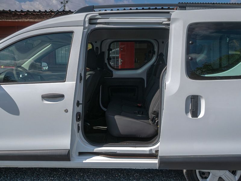 Dacia Dokker (2014) ČR 1.6i ROZVODY – 1 MAJITEL - fotka 27 z 39