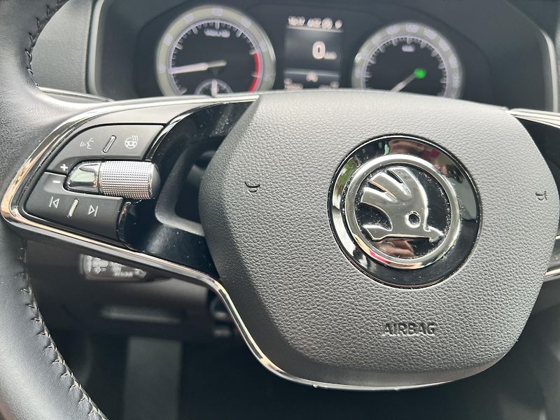Škoda Karoq Style+ 1.5TSi 110kw PŮVOD ČR - fotka 15 z 46