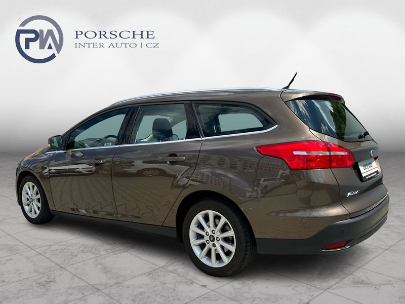 Ford Focus 1.5 TDCI 88KW - fotka 4 z 17
