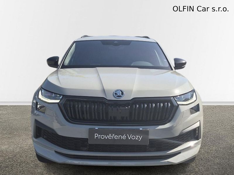 Škoda Kodiaq 2.0 TSI DSG 4X4 Sport Exclusiv - fotka 4 z 29