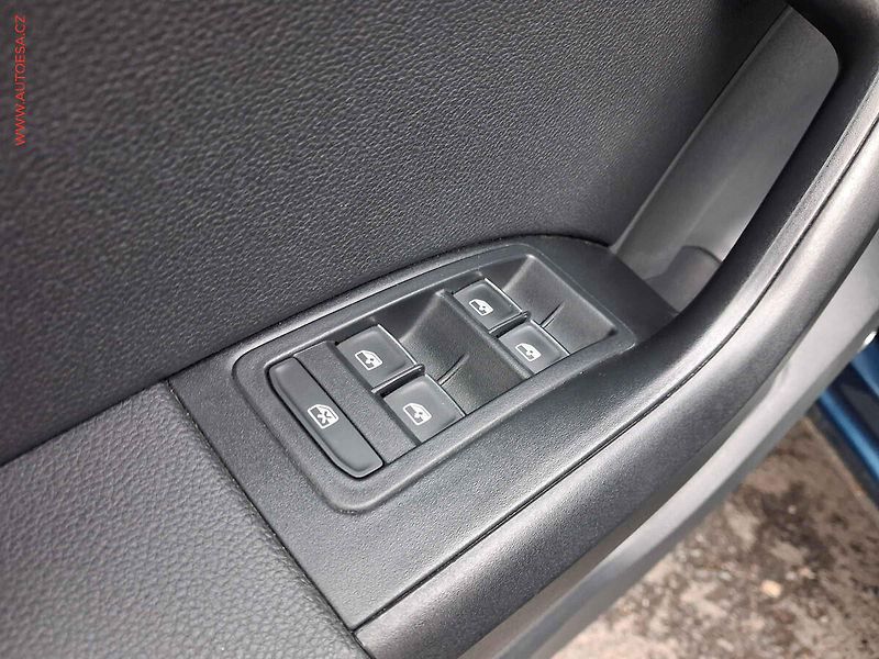 Seat Ateca (2018) 1.5 TSi, Xcellence, DSG, TZ - fotka 13 z 20