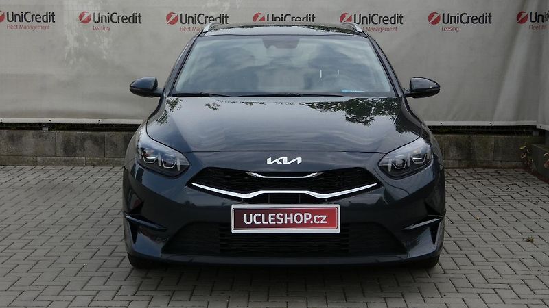 Kia Ceed SW 1.5 T-GDI SPIN - fotka 2 z 22