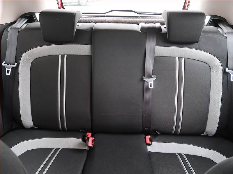 Fiat Punto (2009) 1.4, po STK, servisované - fotka 10 z 16