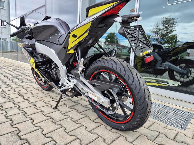 Aprilia RS 125 (2026) E5+ - fotka 12 z 37