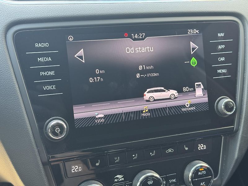 Škoda Octavia (2019) III 1.6TDi Style, Virtual, RZV - fotka 37 z 48