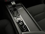 Volvo V60 D3 MOMENTUM PRO AUT - náhled 17