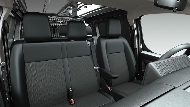 Opel Vivaro (2026) L2 FlexiCrewVan 2.2 CDTi 150k  - fotka 6 z 7