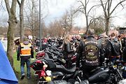 Z příjezdu spanilé jízdy motocyklů do Poděbrad.